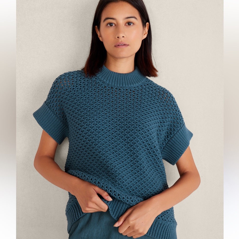 Women's Blue Knit Sweater